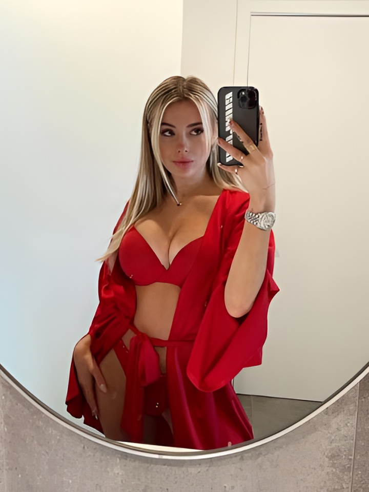 Белослава привлекальеная девушка из Белебей цена от 10000 руб