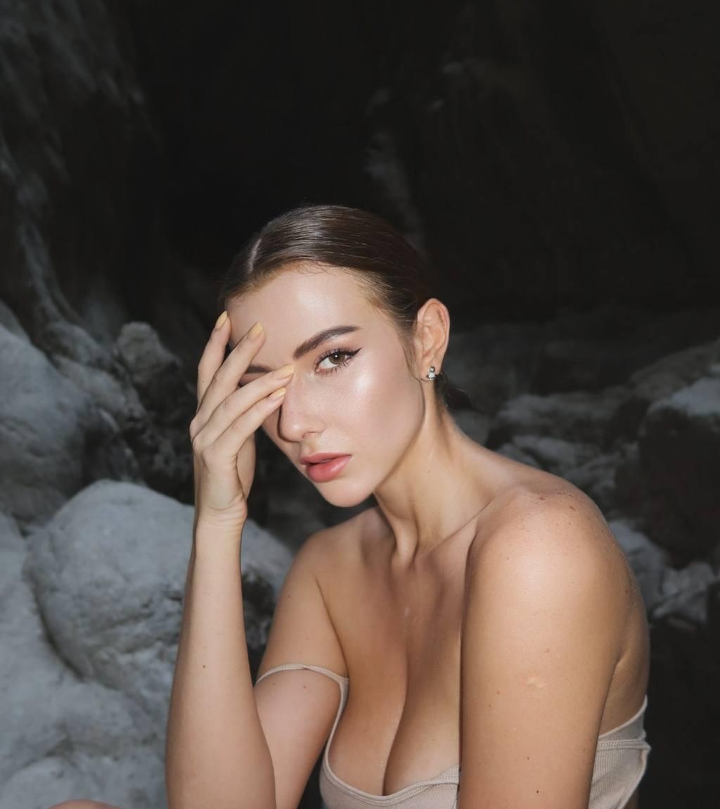 Янка привлекальеная девушка из Белебей цена от 7000 руб