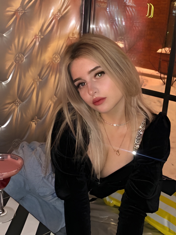 Индивидуалка Дарина, доступна для личного знакомства от 2000 руб