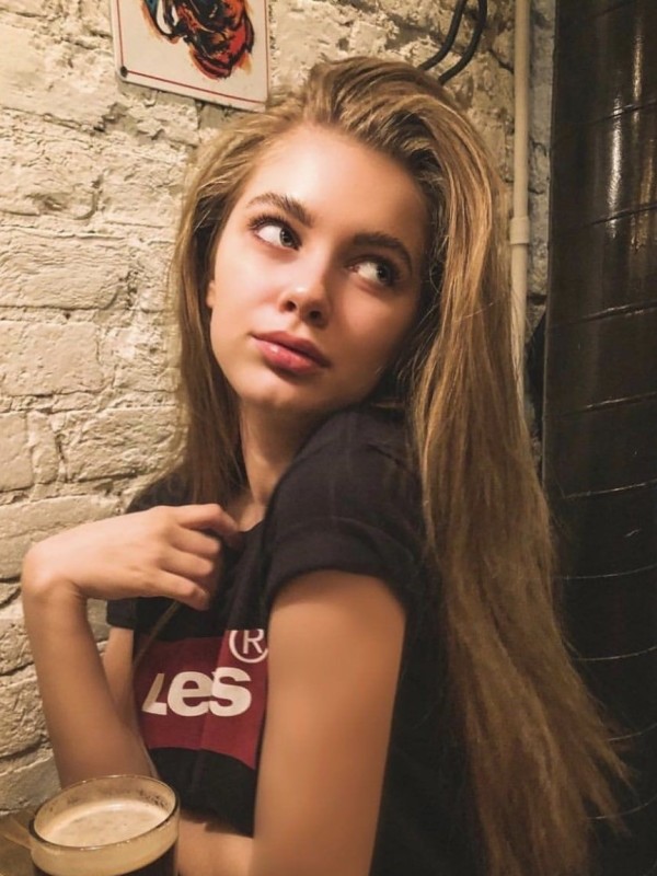 Оля привлекательная девушка из Белебей цена от 3000 руб